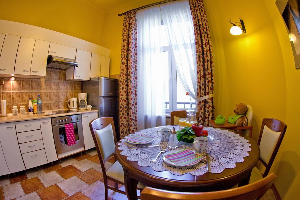 Best Location To Explore Krakow Spacious 105M2 객실 사진